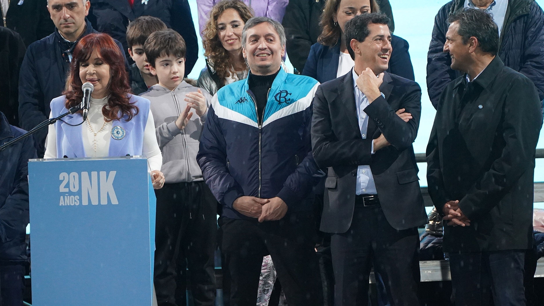 Cristina Kirchner se apoya en su hijo Máximo para el armado bonaerense. Los candidatos que podría ungir son los ministros Sergio Massa y Wado de Pedro. Foto: Franco Fafasuli
