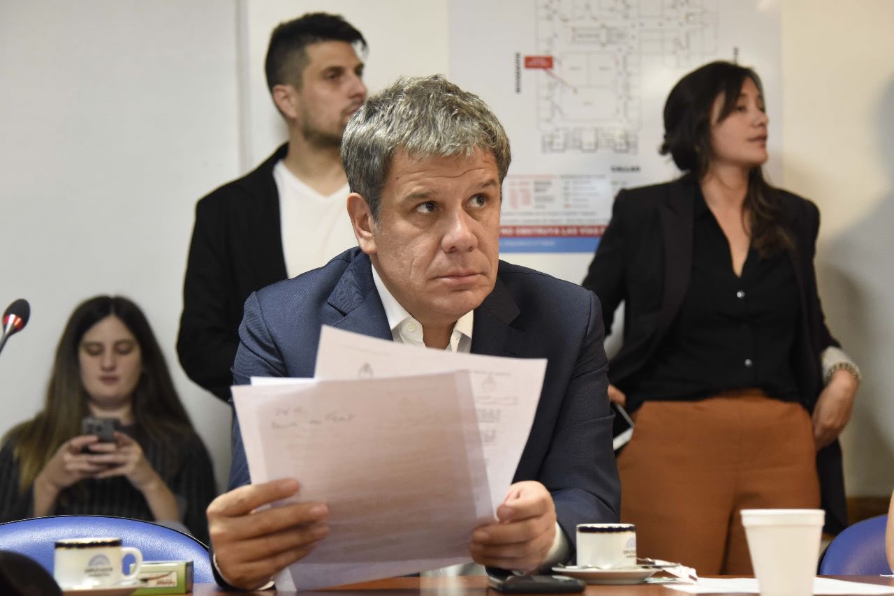 Facundo Manes bajó su candidatura a presidente