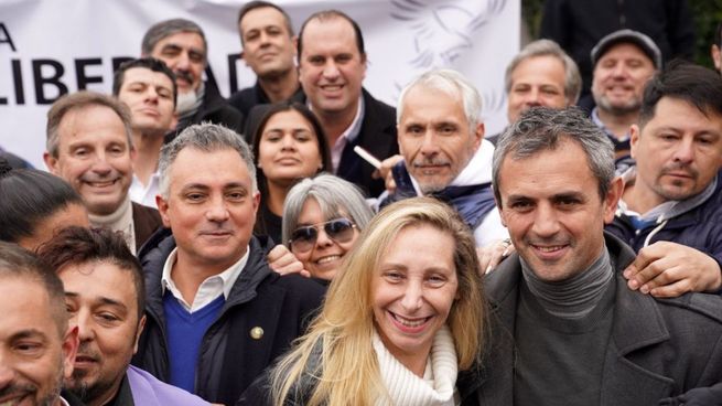 Karina Milei, Sebastián Pareja y Martín Menem juntan a la tropa bonaerense de La Libertad Avanza hoy en Mar del Plata.