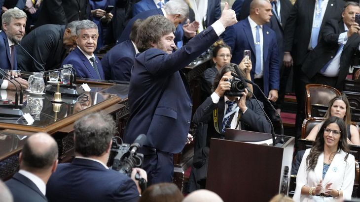 Milei iría al Congreso a presentar el Presupuesto 2027.